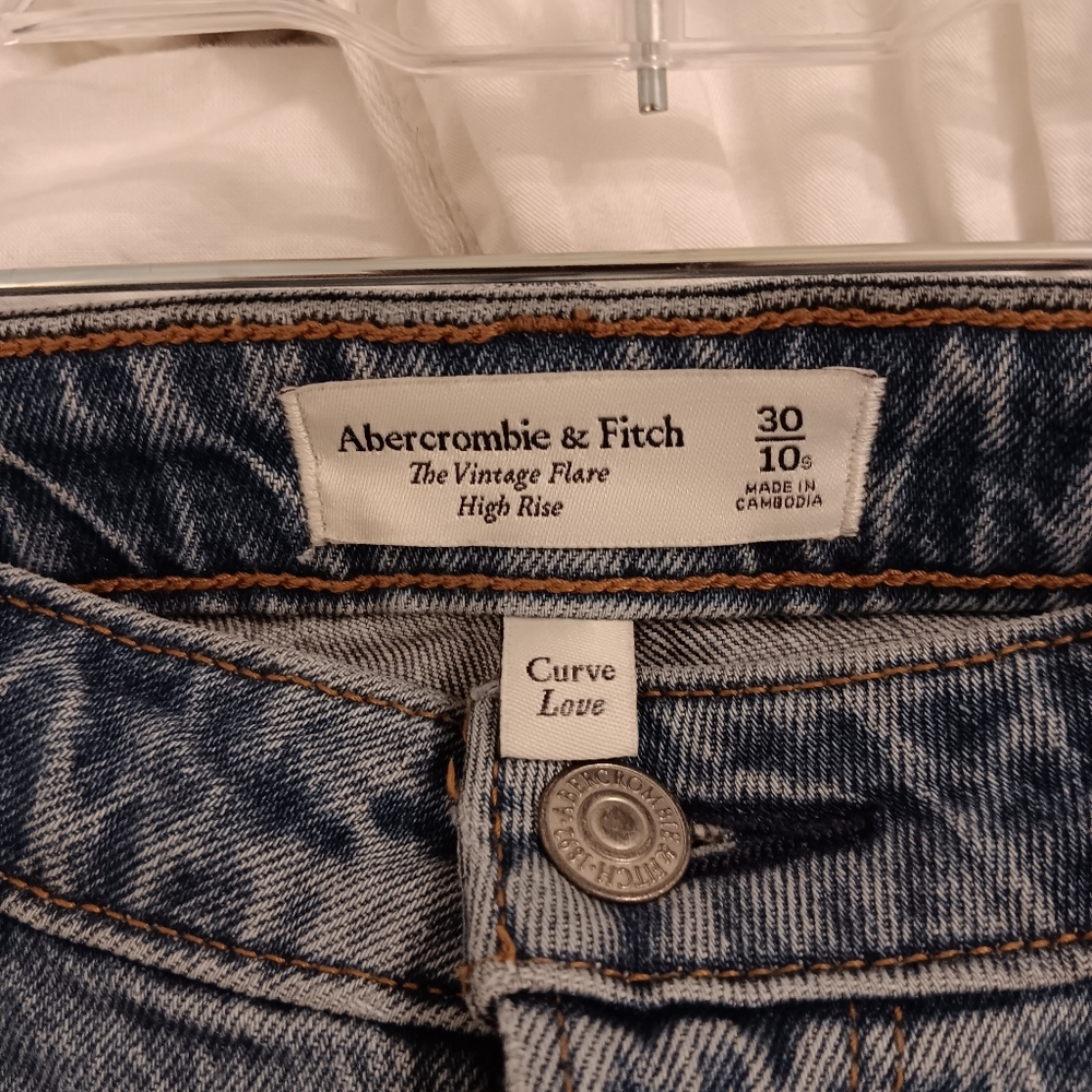 Abercrombie & Fitch Vintage Flare High Rise Jeans